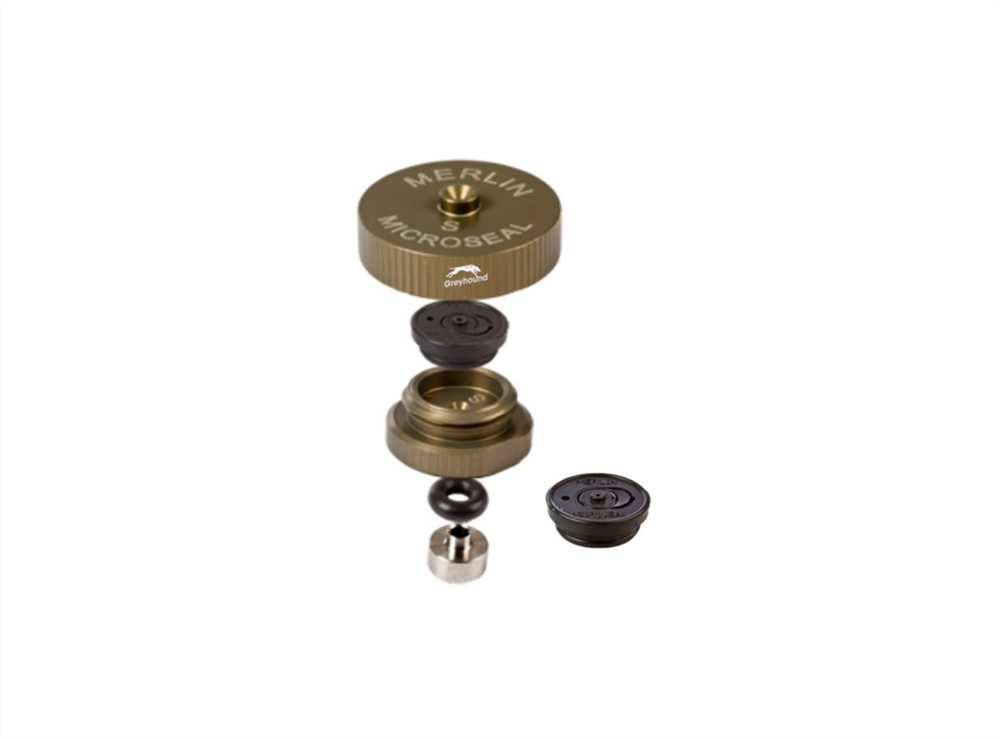 Picture of MicroSeal Kit for Shimadzu (nut, adapter assembly and 2 #410 MicroSeals)  (3 - 100 psi) 